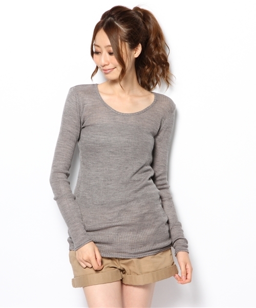 goa(ゴア)の「アンゴラミックステレコロンTチュニック(Tシャツ/カットソー・レディース・ブラック/グレー/ベージュ/カーキ/ネイビー/キャメル/オレンジ・FREE)」の3枚目の写真