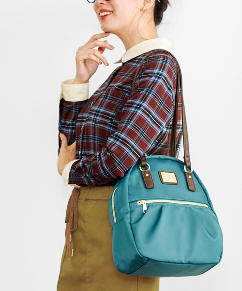 Live in comfort（リブインコンフォート）の「リブ　イン　コンフォート　どんなシーンにも心強い！　リュックにもショルダーにもなる２－ＷＡＹお役立ちバッグ（バックパック/リュック・レディース・ブラック/レッド/ターコイズブルー/ベージュ・ONE SIZE）」の16枚目の写真