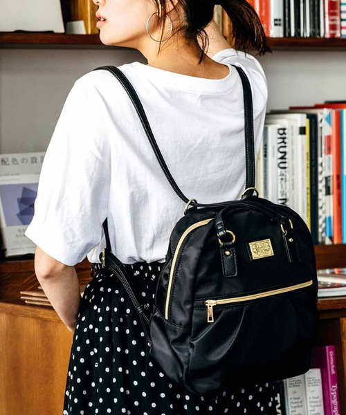 Live in comfort（リブインコンフォート）の「リブ　イン　コンフォート　どんなシーンにも心強い！　リュックにもショルダーにもなる２－ＷＡＹお役立ちバッグ（バックパック/リュック・レディース・ブラック/レッド/ターコイズブルー/ベージュ・ONE SIZE）」の20枚目の写真