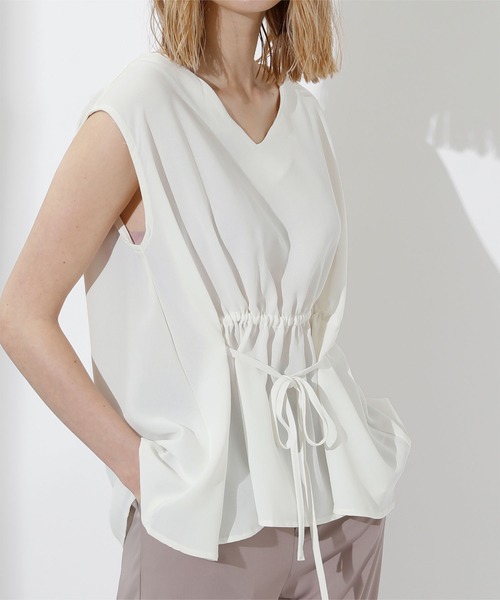 titivate（ティティベイト）の「ﾏﾙﾁwayｳｴｽﾄﾏｰｸﾌﾞﾗｳｽ（シャツ/ブラウス・レディース・ホワイト/ブラック/ネイビー/ラベンダー/グレイッシュベージュ/イエロー/ブラウン系その他/ブラウン/グリーン/ボルドー/ブラック系その他/グリーン系その他/イエロー系その他・FREE）」の2枚目の写真