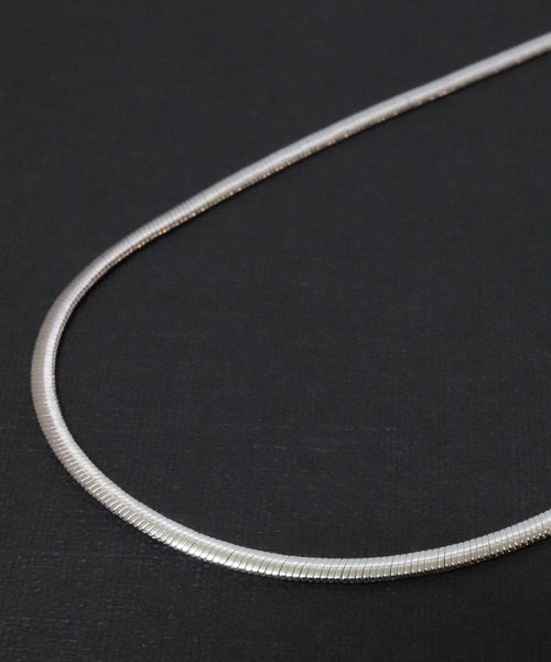 florist(フローリスト)の「5種類展開ノンチャームショートネックレス(ネックレス・レディース・シルバー系その他2/シルバー系その他3/シルバー系その他4/シルバー系その他5/シルバー系その他6/ゴールド系その他2/ゴールド系その他3/ゴールド系その他4/ゴールド系その他5/ゴールド系その他6・FREE)」の2枚目の写真