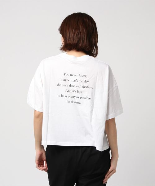 WEGO（ウィゴー）の「WEGO/ワイドルーズロゴプリントTシャツ（Tシャツ/カットソー・レディース・ホワイト/ベージュ/イエロー/パープル/ホワイト系その他/スミクロ・FREE）」の11枚目の写真