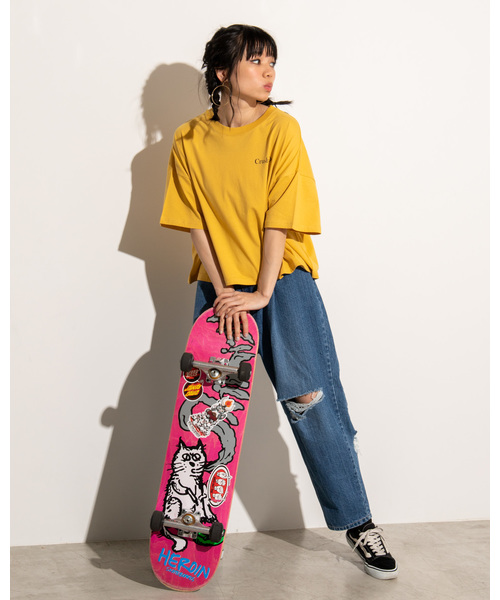 WEGO（ウィゴー）の「WEGO/ワイドルーズロゴプリントTシャツ（Tシャツ/カットソー・レディース・ホワイト/ベージュ/イエロー/パープル/ホワイト系その他/スミクロ・FREE）」の15枚目の写真