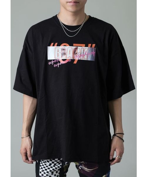 RE730（アールイーセブンサーティー）の「【RE730】ガールズプリントビッグTシャツ ビッグシルエット（Tシャツ/カットソー・メンズ・オフホワイト/ブラック・MEDIUM/LARGE）」の14枚目の写真