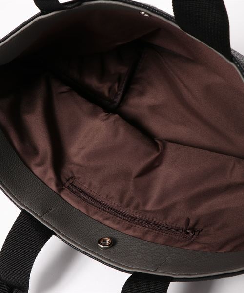 DouDou（ドゥドゥ）の「舟形ト-トバッグ（ショルダーバッグ・レディース・ブラック/ゴールド/グレイッシュベージュ・FREE）」の6枚目の写真