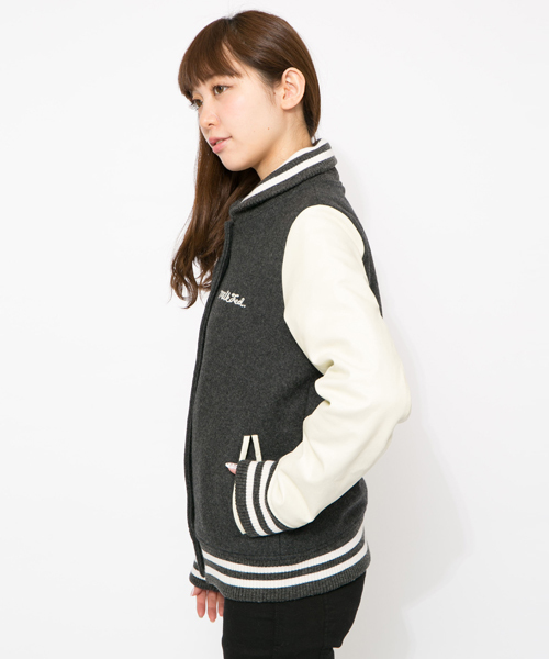 MILKFED.（ミルクフェド）の「BASIC STADIUM JUMPER　（スタジャン/牛革/無地）（スタジャン・レディース・グレー/ベージュ・MEDIUM/SMALL）」の4枚目の写真