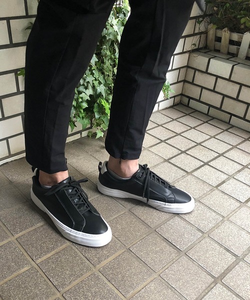 SLACK FOOTWEAR（スラックフットウェア）の「[SLACK / スラック]LIBERIO（スニーカー・メンズ・ホワイト×ホワイト/ベージュ/ブラック×ホワイト/ブラック×ブラック/シルバー系その他/ブラック系その他2・26.5cm/27.5cm/27cm/28cm/26cm/23cm/24.5cm/24cm/25cm/23.5cm/24.5㎝）」の15枚目の写真