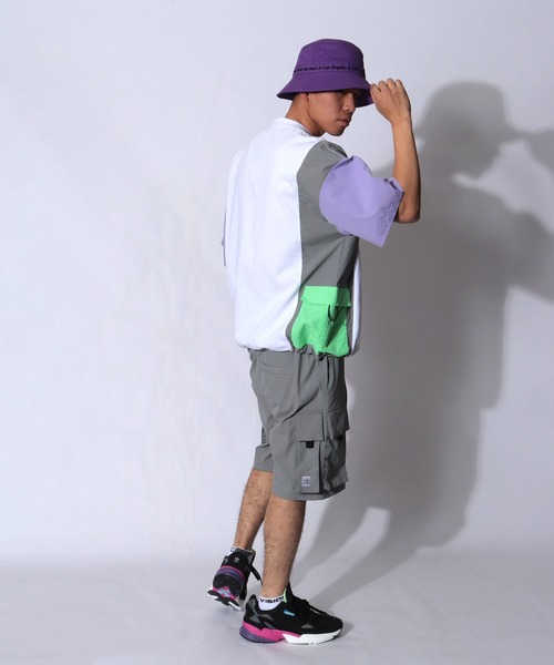 VISION STREET WEAR(ヴィジョンストリートウェア)の「VISION STREET WEAR 上下2点セットアップ サイド切替半袖Tシャツ&ナイロンカーゴショーツ SETUP(Tシャツ/カットソー・メンズ・ブラック/オフホワイト/ベージュ/ホワイト系その他・M/L/LL)」の3枚目の写真
