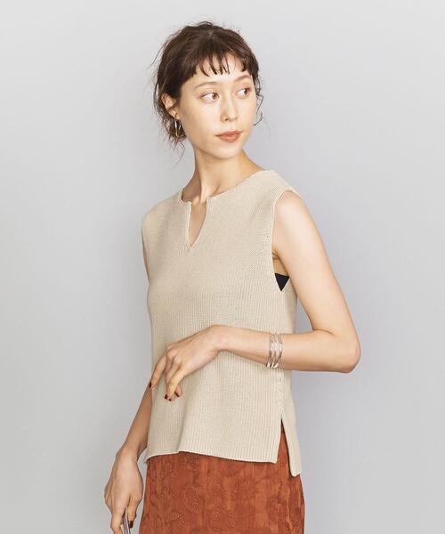 BEAUTY&YOUTH UNITED ARROWS(ビューティアンドユースユナイテッドアローズ)の「BY スリットネックノースリーブニットプルオーバー ο(ニット/セーター)」|ベージュ