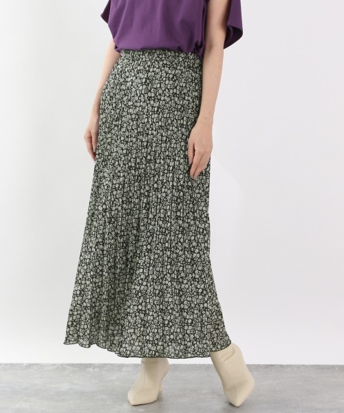 LOWRYS FARM（ローリーズファーム）の「キャシャミエプリーツスカート　893999（スカート・レディース・ブラック/ブラウン/グリーン・FREE）」の2枚目の写真