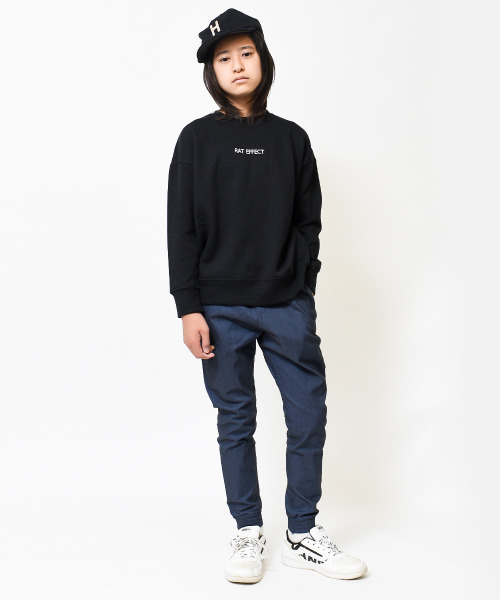 RAT EFFECT（ラットエフェクト）の「【裏起毛】バックロゴビッグトレーナー（スウェット・キッズ・チャコールグレー/ブラック/ベージュ/ブラウン/グレー/カーキ・120/130/140/150/160/170）」の17枚目の写真