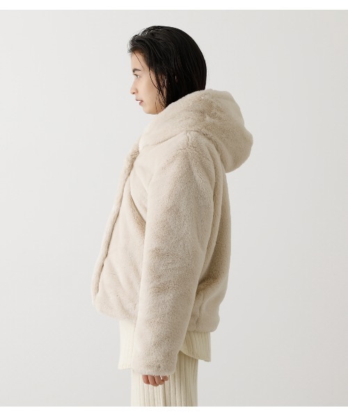 FLUFFY HOODIE SHORT COAT/フラッフィーフーディショートコート