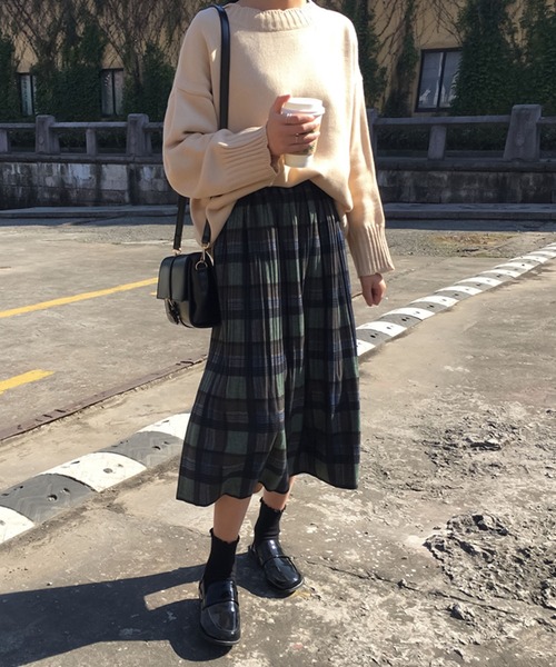 Girly Doll（ガーリードール）の「カラーチェックプリーツスカート（スカート・レディース・イエロー/グリーン/ネイビー/ブラウン・M/L）」の7枚目の写真