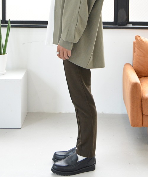 MinoriTY(マイノリティ)の「【MinoriTY】ピンタックステーパードパンツ スキニーパンツ メンズ 無地 秋服 夏服(スラックス・メンズ・ブラウン/チャコール/ネイビー/ブラック・L/M/XL)」の19枚目の写真