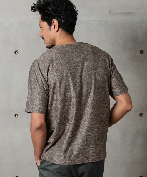 MEN'S BIGI(メンズビギ)の「ボタニカルジャガードメッシュ調カットソー(Tシャツ/カットソー・メンズ・チャコールグレー/ベージュ/グリーン・01/02/03)」の10枚目の写真