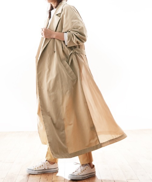 Futier land（フューティアランド）の「バックシフォン切替トレンチコート（トレンチコート・レディース・ブラウン/ベージュ/グレイッシュベージュ/ライトカーキ/ブルー・MEDIUM）」の2枚目の写真