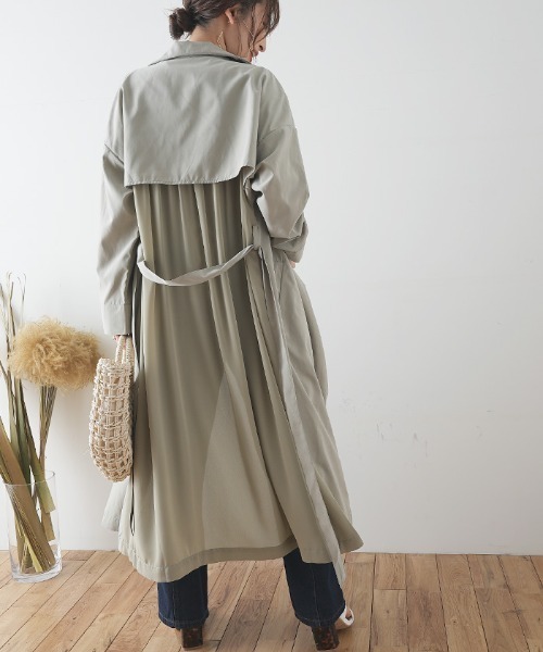 Futier land（フューティアランド）の「バックシフォン切替トレンチコート（トレンチコート・レディース・ブラウン/ベージュ/グレイッシュベージュ/ライトカーキ/ブルー・MEDIUM）」の17枚目の写真