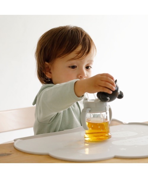 10mois（ディモワ）の「10mois mamamanma ストローマグ（マグ/哺乳瓶/お食事グッズ・キッズ・ライトグレー・ONE SIZE）」の3枚目の写真