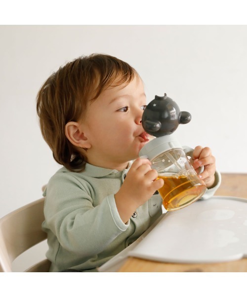 10mois（ディモワ）の「10mois mamamanma ストローマグ（マグ/哺乳瓶/お食事グッズ・キッズ・ライトグレー・ONE SIZE）」の4枚目の写真