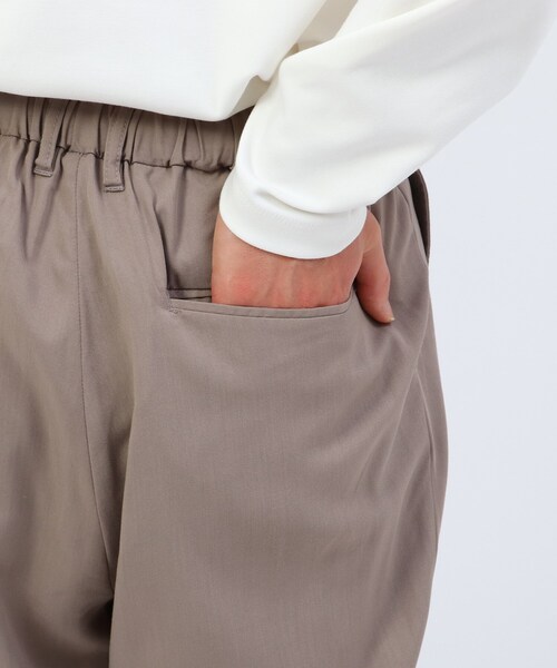 tk.TAKEO KIKUCHI（ティーケータケオキクチ）の「◆【WEB限定】ナメラカテーパードパンツ（その他パンツ・メンズ・ブラック/カーキ/ベージュ・01/02/03）」の6枚目の写真