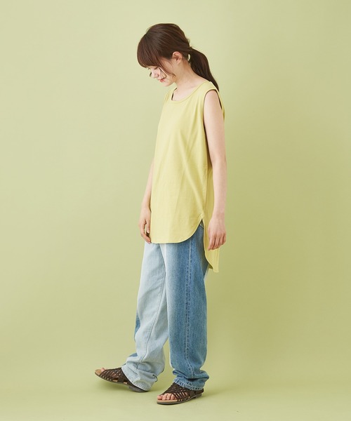 CUBE SUGAR（キューブシュガー）の「WEB限定 リサイクル天竺 ラウンド裾 タンクトップ（タンクトップ・レディース・ホワイト/チャコールグレー/カーキ/イエロー・M）」の14枚目の写真