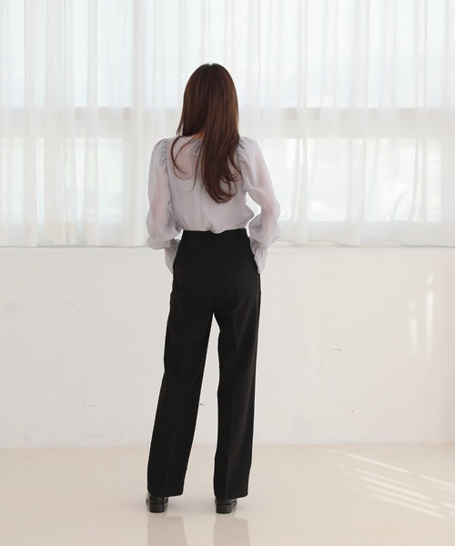 by muni:r（バイ ムニール）の「シンプルトレンディスクエアペニーローファー（ローファー・レディース・ブラック/ブラウン/アイボリー・23.5cm/24.5cm/23.0cm/24.0cm/25.0cm）」の5枚目の写真