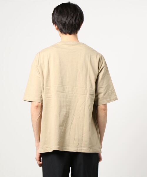 United Athle（ユナイテッドアスレ）の「【UNITED ATHLE】ユナイテッドアスレ ビッグシルエットポケットショートスリーブTシャツ 5008（Tシャツ/カットソー・メンズ・ブラック/ベージュ/ネイビー/グレー/ホワイト/グリーン・M/L/XL）」の8枚目の写真