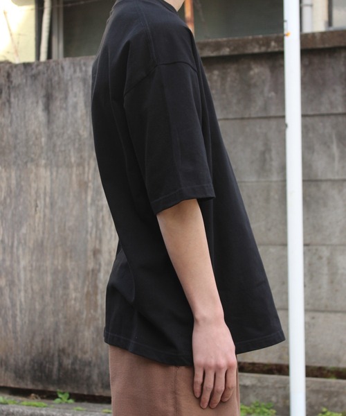 United Athle（ユナイテッドアスレ）の「【UNITED ATHLE】ユナイテッドアスレ ビッグシルエットポケットショートスリーブTシャツ 5008（Tシャツ/カットソー・メンズ・ブラック/ベージュ/ネイビー/グレー/ホワイト/グリーン・M/L/XL）」の14枚目の写真