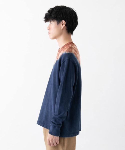 WORK NOT WORK URBAN RESEARCH（ワークノットワークアーバンリサーチ）の「WORK NOT WORK　藍染×テーチギ染スウェット（スウェット・メンズ・ブルー系その他・SMALL/MEDIUM/LARGE/X-LARGE）」の9枚目の写真