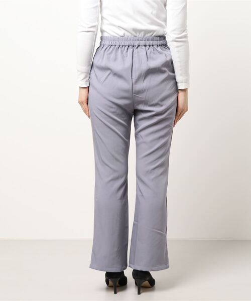 JUGLANS(ユグランス)の「☆ ツイル合皮パイピングパンツ(その他パンツ・レディース・ブラック/パープル/グリーン/ベージュ・FREE)」の6枚目の写真