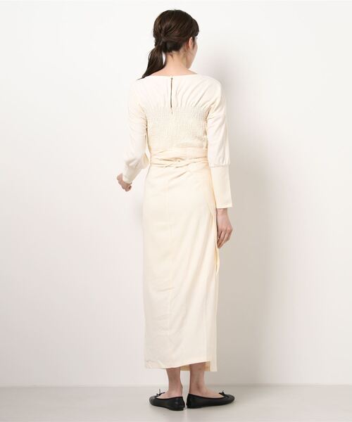 I_am（アイアム）の「shirring design ops（ワンピース・レディース・アイボリー/ブラウン・FREE）」の4枚目の写真