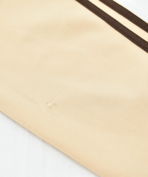 adidas(アディダス)の「【ヴィンテージ古着】adidas/アディダス フルジップ トラックジャケット ジャージ(ジャージ・メンズ・ベージュ・X-LARGE)」の8枚目の写真