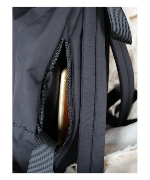 Actually（アクチュアリー）の「コットンナイロン miniリュック（バックパック/リュック・レディース・ブラック・フリー）」の3枚目の写真