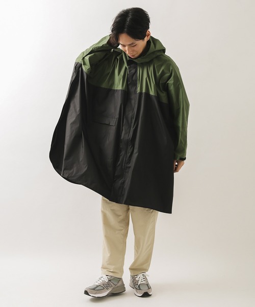 EKAL（エカル）の「『別注』Kiu×EKAL　ナイロンポンチョ（レインコート/ポンチョ・メンズ・オリーブ系・FREE）」の12枚目の写真