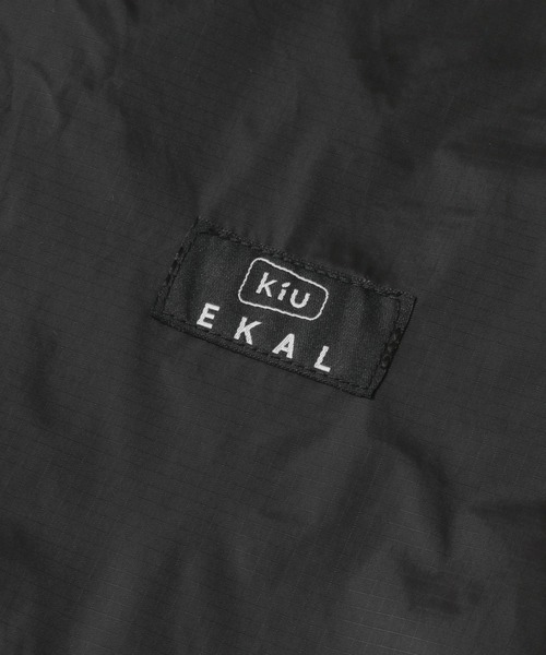 EKAL（エカル）の「『別注』Kiu×EKAL　ナイロンポンチョ（レインコート/ポンチョ・メンズ・オリーブ系・FREE）」の7枚目の写真