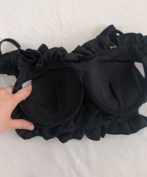 by muni:r(バイ ムニール)の「スモークフリルツーピースビキニ(水着・レディース・ブラウン/ブラック・FREE)」の14枚目の写真