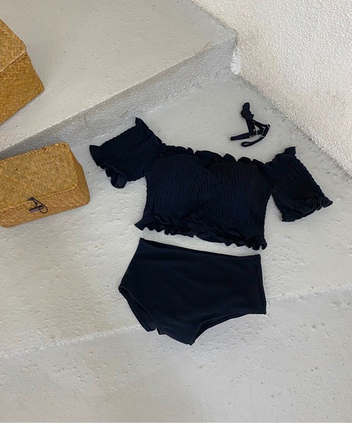 by muni:r(バイ ムニール)の「スモークフリルツーピースビキニ(水着・レディース・ブラウン/ブラック・FREE)」の7枚目の写真