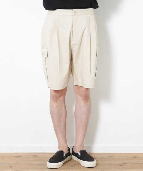 URBAN RESEARCH Sonny Label(アーバンリサーチサニーレーベル)の「イージータックワイドカーゴショーツ(その他パンツ・メンズ・オフホワイト/カーキ・MEDIUM/LARGE)」の12枚目の写真