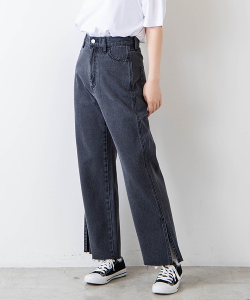 WEGO（ウィゴー）の「WEGO/サイドスリットストレートパンツ（デニムパンツ・レディース・ブラック/ライトインディゴブルー/コバルトブルー・SMALL/MEDIUM）」の2枚目の写真