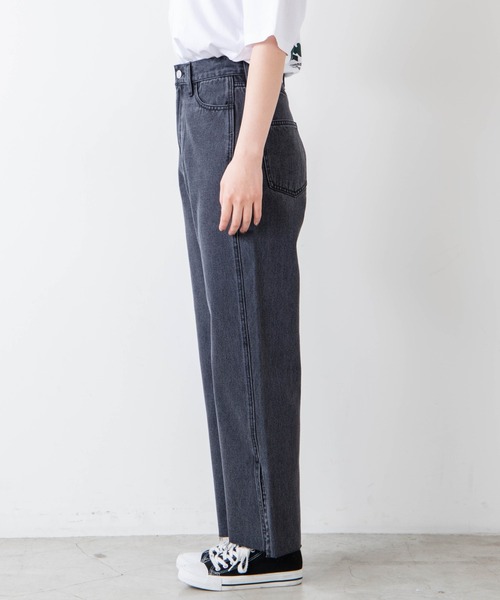 WEGO（ウィゴー）の「WEGO/サイドスリットストレートパンツ（デニムパンツ・レディース・ブラック/ライトインディゴブルー/コバルトブルー・SMALL/MEDIUM）」の14枚目の写真