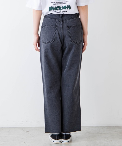 WEGO（ウィゴー）の「WEGO/サイドスリットストレートパンツ（デニムパンツ・レディース・ブラック/ライトインディゴブルー/コバルトブルー・SMALL/MEDIUM）」の15枚目の写真