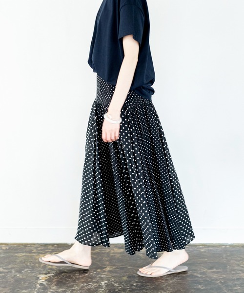 IENA（イエナ）の「【ne Quittez pas/ヌキテパ】別注ドットスカート◆（スカート・レディース・ブラック系その他・40/38）」の16枚目の写真