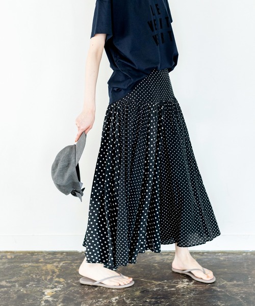 IENA（イエナ）の「【ne Quittez pas/ヌキテパ】別注ドットスカート◆（スカート・レディース・ブラック系その他・40/38）」の17枚目の写真