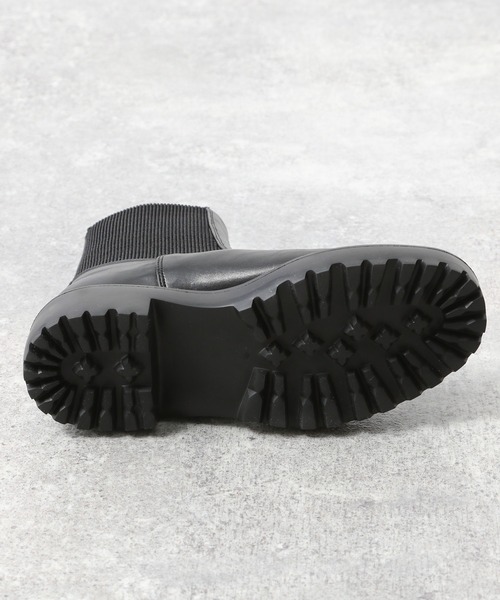 A part by（アパートバイ）の「サイドゴアブーツ　956075（ブーツ・レディース・ブラック/アイボリー・MEDIUM/LARGE/X-LARGE）」の12枚目の写真