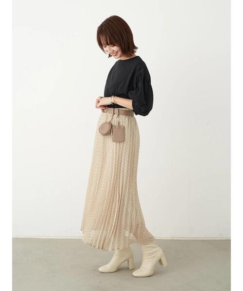 earth music&ecology（アースミュージックアンドエコロジー）の「きれい見えカットソー(袖ぽよ) ＊（Tシャツ/カットソー・レディース・ブラック/オフホワイト/ピンクベージュ/ミント・FREE）」の12枚目の写真