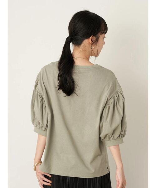 earth music&ecology（アースミュージックアンドエコロジー）の「きれい見えカットソー(袖ぽよ) ＊（Tシャツ/カットソー・レディース・ブラック/オフホワイト/ピンクベージュ/ミント・FREE）」の7枚目の写真