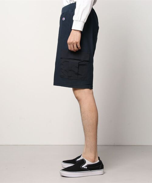 Champion(チャンピオン)の「【Champion/チャンピオン】メンズ リバースウィーブ(R) カーゴショーツ(カーゴパンツ・メンズ・ネイビー/ブラウン・MEDIUM/LARGE)」の3枚目の写真