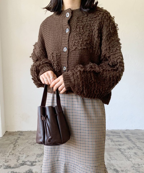 LIAN（リアン）の「モヘアタッチループニットカーディガン（カーディガン/ボレロ・レディース・ブラウン/ブラック/オフホワイト・FREE）」の15枚目の写真