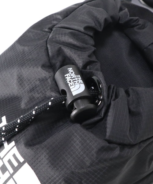 THE NORTH FACE（ザノースフェイス）の「ザノースフェイス ウエストバッグ BOZER POUCH（ボディバッグ/ウエストポーチ・メンズ・ブラック/カモフラージュ・FREE）」の11枚目の写真