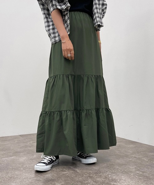 apres jour mignon（アプレジュールミニョン）の「ティアードスカート【ZOZOTOWN限定アイテム】（スカート・レディース・ブラック/グリーン/アイボリー・X-LARGE/SMALL/MEDIUM）」の3枚目の写真